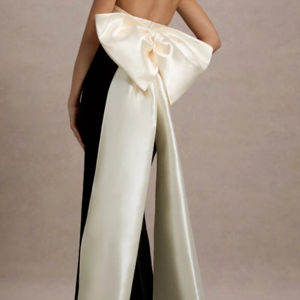 Club London Elegant Black Maxi Dress with Ivory Oversized Bow